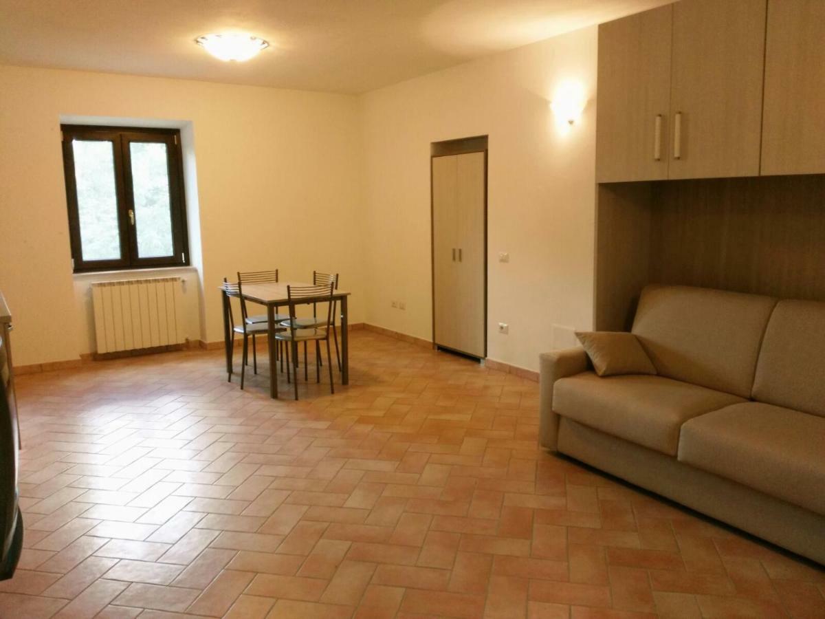 Casale Di Burano Apartment Onano Luaran gambar