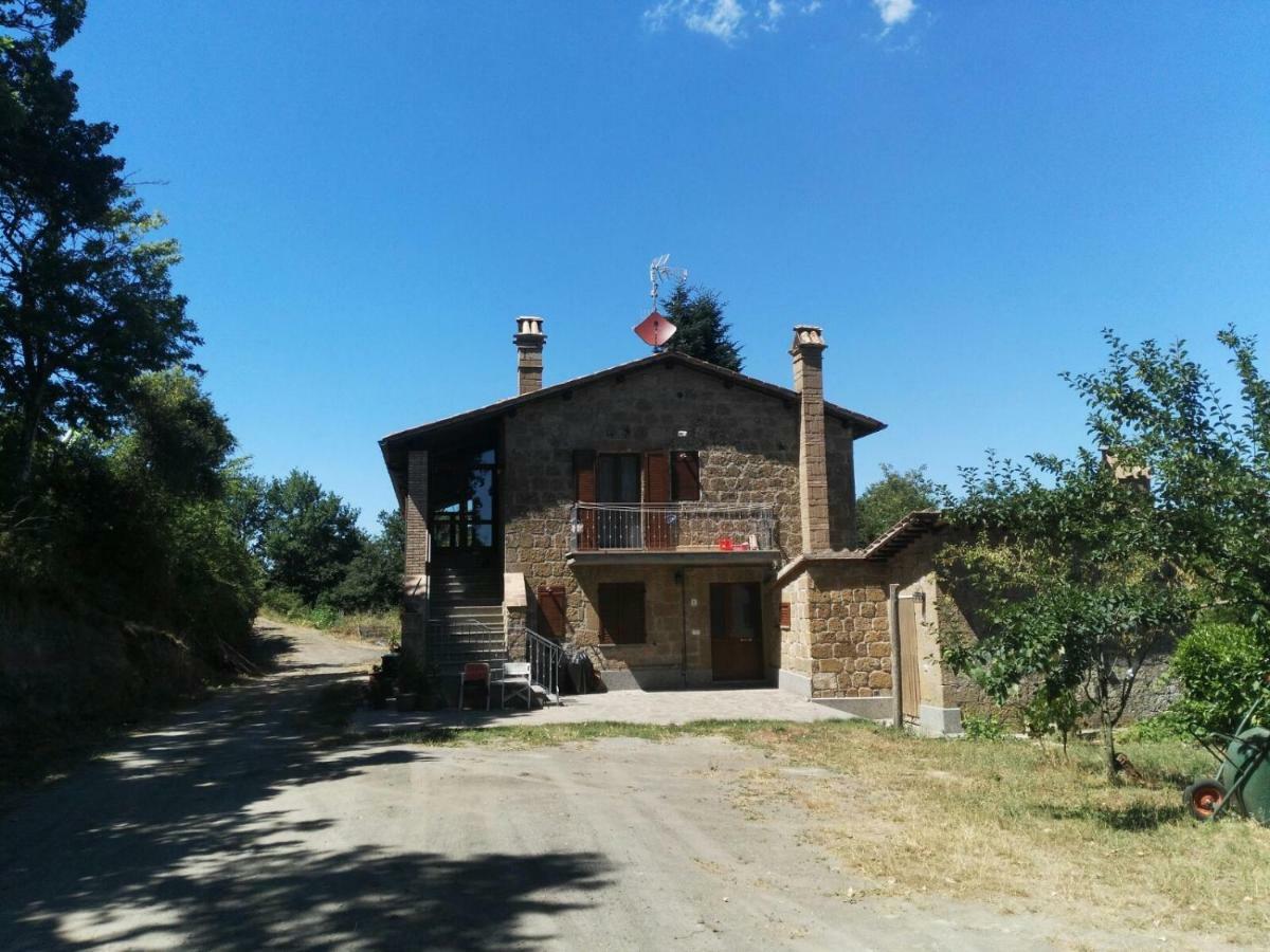 Casale Di Burano Apartment Onano Luaran gambar