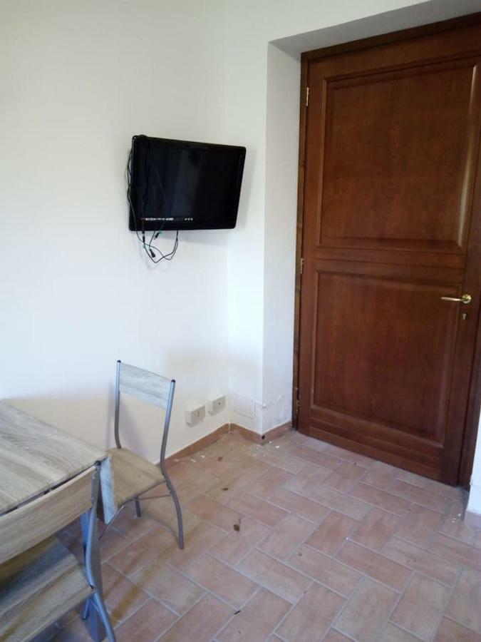 Casale Di Burano Apartment Onano Luaran gambar